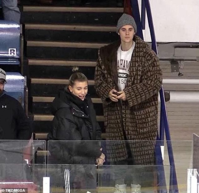 Justin Bieber and His Wife Are Living Full Time at His $5m Mansion In Canada [Photos]
