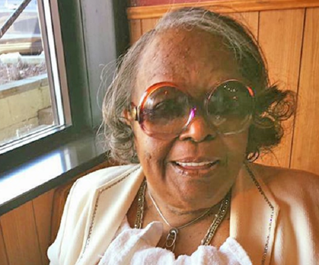 Oprah Winfrey's Mum, Vernita Lee, Dies At 83