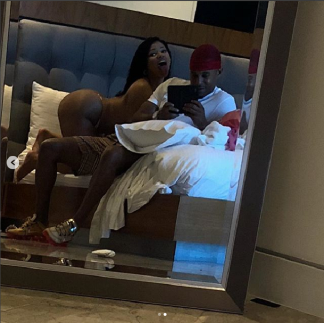 Unconcern Nicki Minaj Shares Sultry Photos with Her New Man Who Is a Convicted r-a-p-i-s-t and a m-u-r-d-e-r-e-r