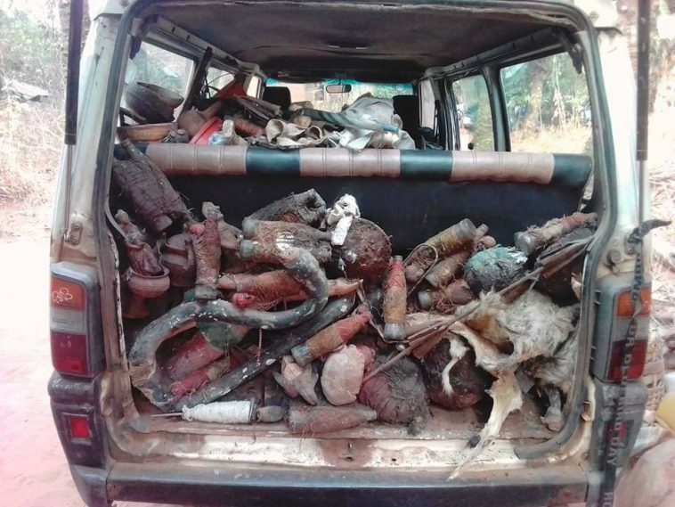 Popular Priestess of Inyama Ogbanje Repents, Denounces Her Fetish Practices in Enugu [Photos]