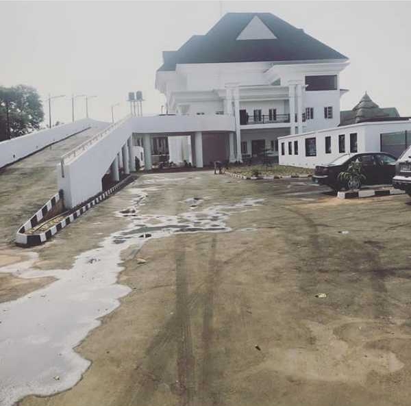 Emmanuel Emenike Shows Off His Newly Completed Mansion in Owerri [Photos]