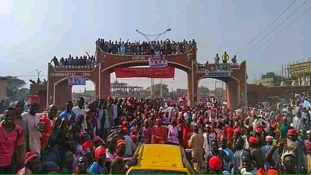 Kwankwaso Delivers the Biggest Crowd for Atiku in Kano, Totally Beats Buhari Hands Down [Video/Photos]