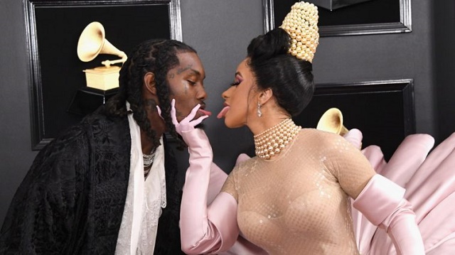 2019 Grammy Awards: Cardi B and Offset kisses each other at the Grammy Awards [Photo]