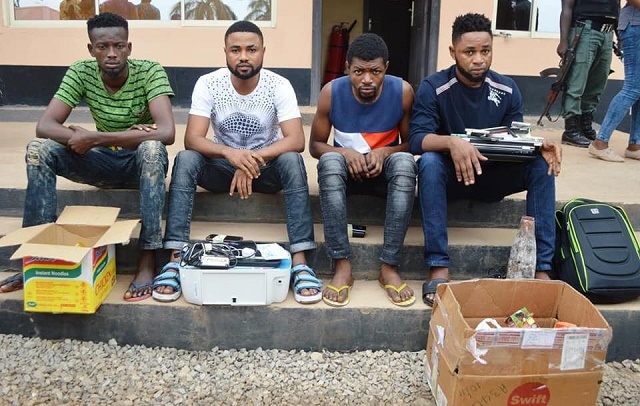 EFCC Arrests 19 Suspected Yahoo Boys in Ibadan, Recover Pants, Charms and Laptops [Photos]