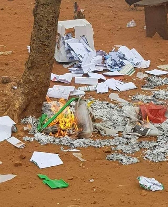 Benue Rerun: Thugs Burn Election Materials, Chase Away INEC Staff, Observers in Benue