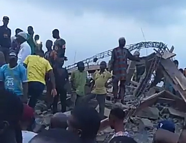 More Photos of the Three-Storey Building That Collapsed In Ibadan