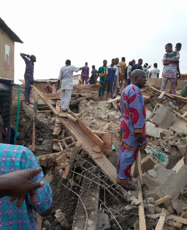 More Photos of the Three-Storey Building That Collapsed In Ibadan