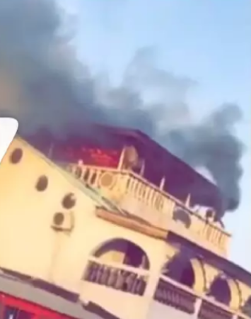 Breaking: King of Agodo Palace on Fire