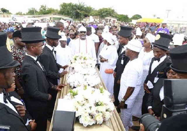 More Photos from the Burial Ceremony of Dino Melaye's Mum in Kogi State