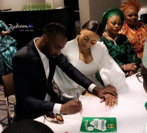 "Help Me Save My Marriage"- Singer, 9ice Appeals After He Was Caught Caressing A Lady's B**Bs