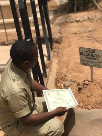 Corp Member Runs To Mother’s Grave To Show His NYSC Certificate To Dead Mother