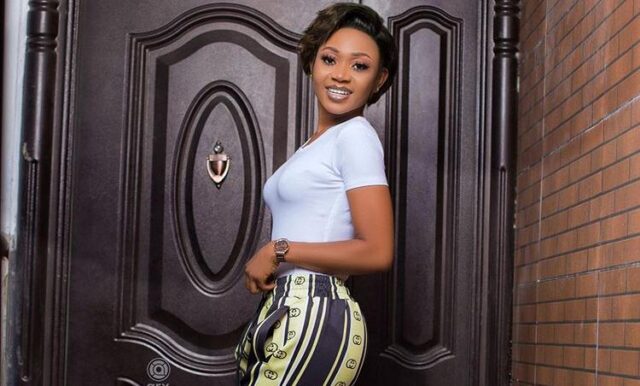 How Akuapem Poloo Displayed Her 'Wife Material Quality' By Doing Some 'Force Cooking'