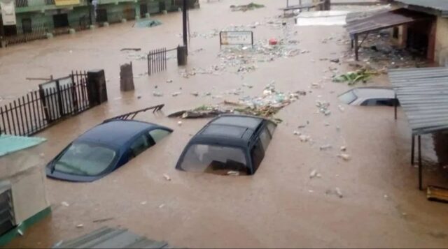 Imo Flood: how my family and i were able to escape ̶  Journalist Narrates