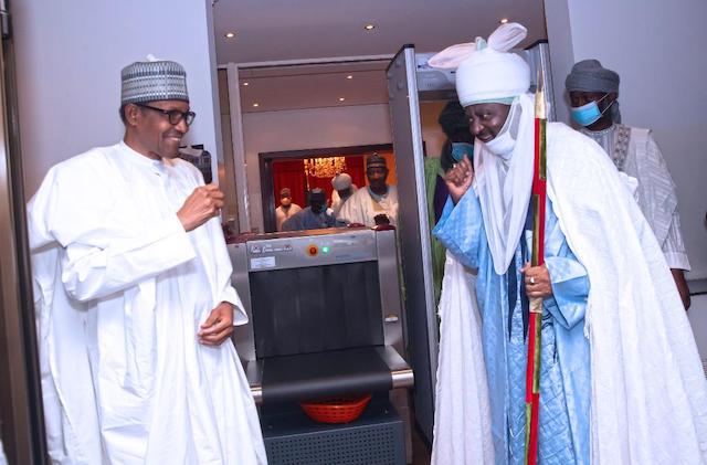 Soldiers Shoot Protesters in Lagos While Buhari Meets Emir of Kano in Abuja