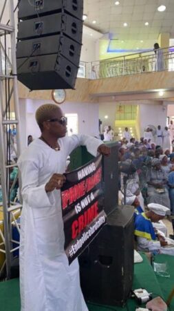 Small Doctor Takes #Endsars Protest to His White Garment Church in Lagos
