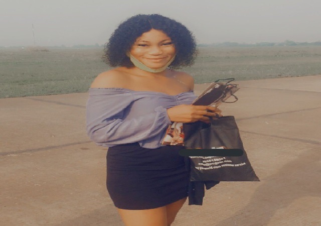 Nigerian Lady Celebrates As She Boards Airplane for the First Time