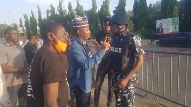 Omoyele Sowore Reveals the New Salary Structure of Nigerian Police