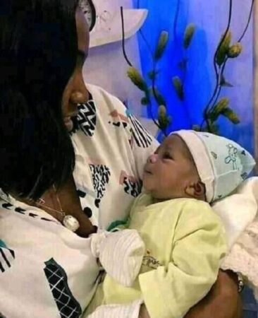 See Cute Photos of Simi and Her Little Princess, Adejare Kosoko