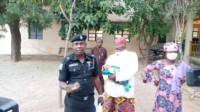 Lady Sells Her Baby For N300,000 In Katsina