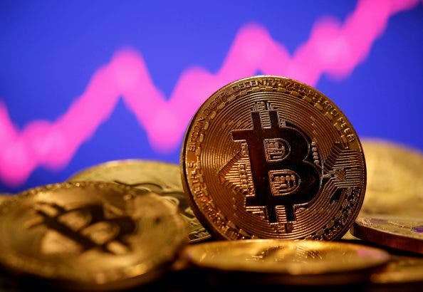 Bitcoin Hits $60,000, Sets New Cryptocurrency Record