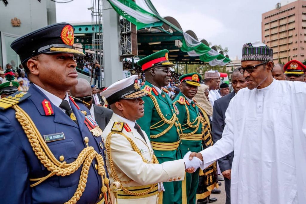 How Ex-Service Chiefs ‘Secretly Shared’ $1billion Buhari Released For Ammunition