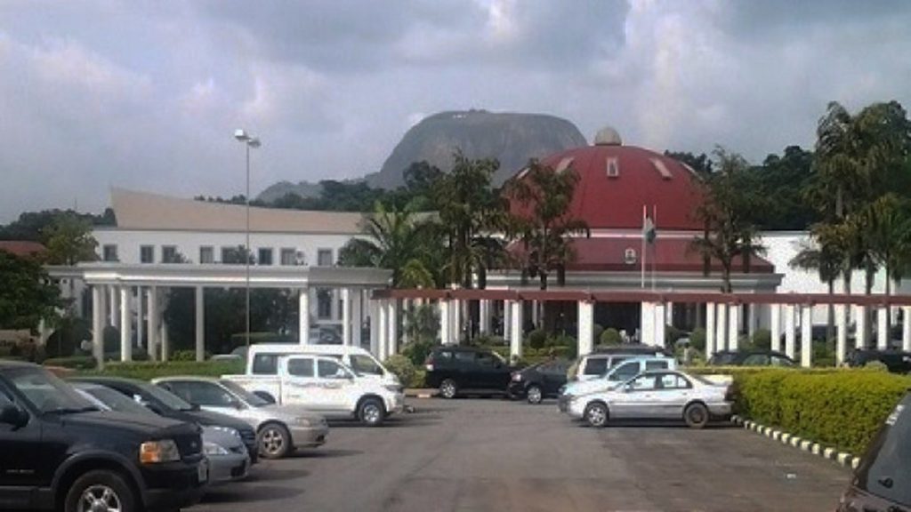 Reports on How Armed Robbers Attempted To Attack Aso Villa Building
