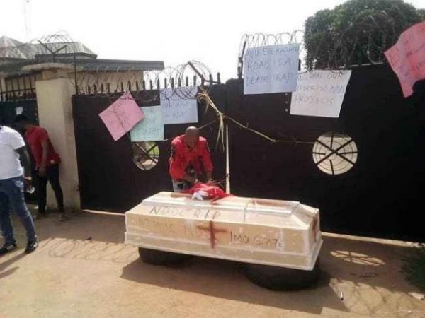Angry Imo Youths Block NDDC Office Entrance With Coffin