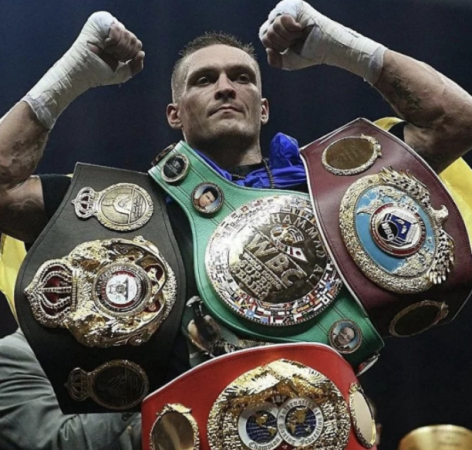 Oleksandr Usyk wins Anthony Joshua in london, now the new heavyweight champion [photos]