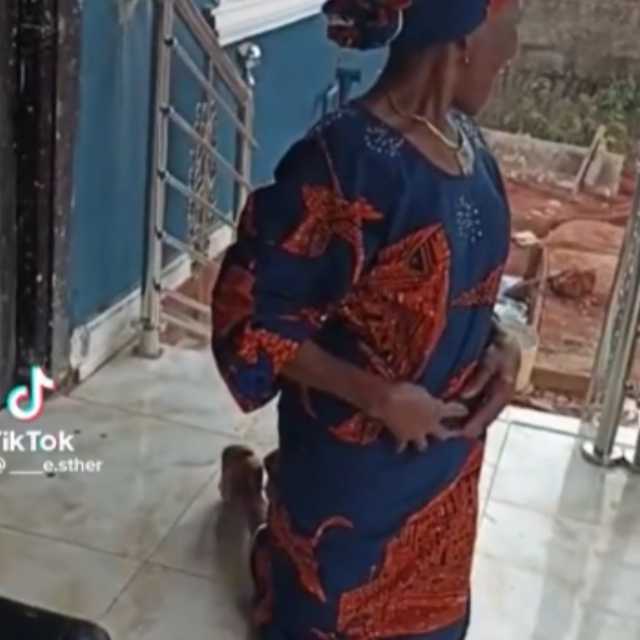 9 years after her stepbrother chased them out of their father’s house; Nigerian lady surprises her mother with a house [videos]