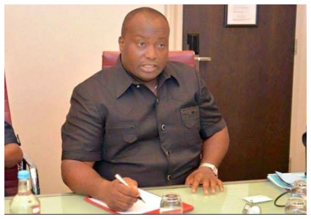 Senator Ifeanyi Ubah Dumps YYP Defects To APC