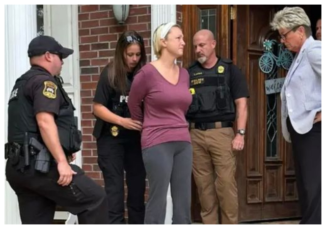 USA teacher Arrested for allegedly having  s+x with her 12-year-old student