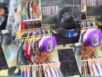 Man Steals Two iPhones as Boutique Owner and Sales Rep Doze Off